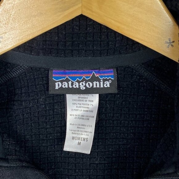 Patagonia Black Fleece Quarter Zip Pullover Sweater Size Medium Base Layer Top M - Picture 3 of 10